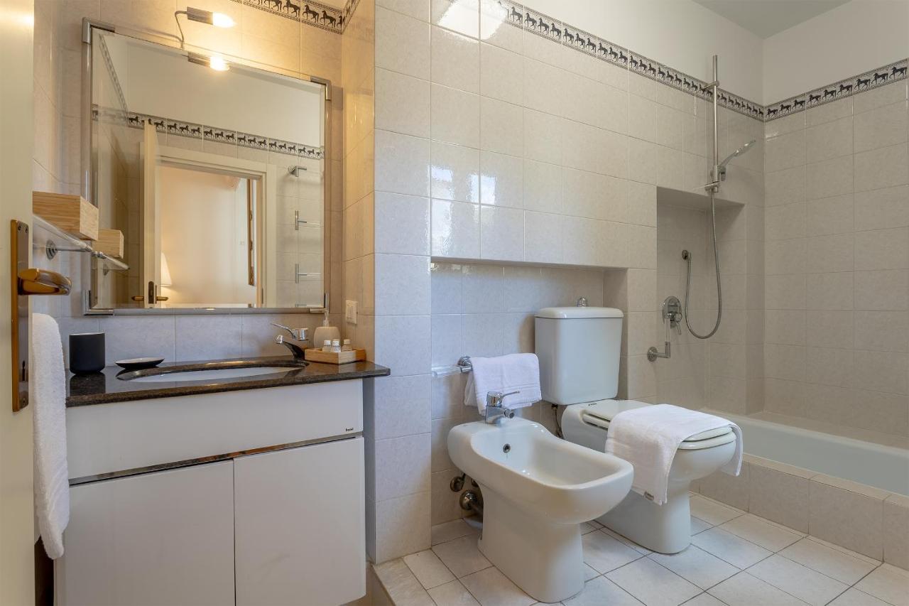 La Perla Del Borgo Apartment Florens Exteriör bild